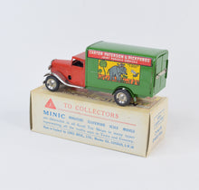 Tri-ang Minic 22m - 'Carter Patterson & Pickfords' Delivery Van - Virtually Mint/Boxed