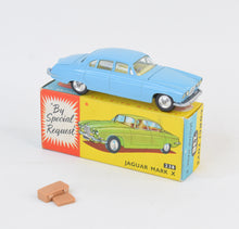 Corgi toys 238 Mark X Jaguar Virtually Mint/Nice box