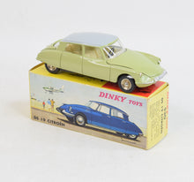 French Dinky 530 DS 19 Citroen Virtually Mint/Boxed