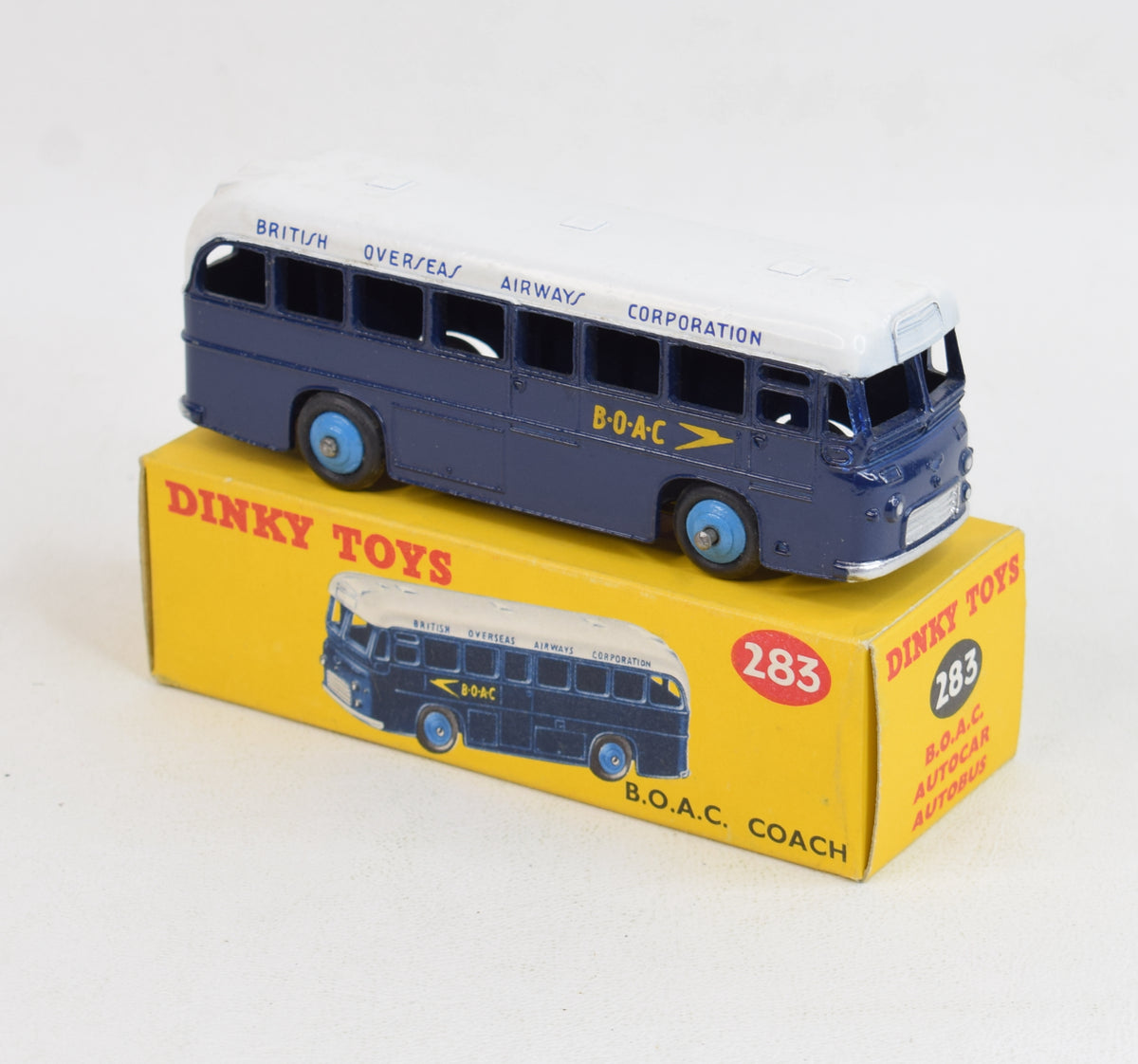 Dinky toys 283 B.O.A.C Coach Virtually Mint/Nice box