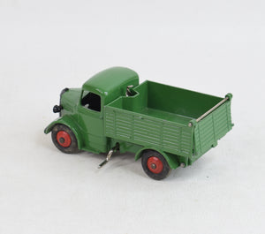 Dinky toys 25m Bedford End Tipper Virtually Mint