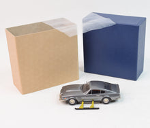 Western Models (white metal) "James Bond" Aston Martin Volante