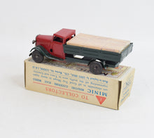 Tri-ang Minic - Delivery lorry Virtually Mint/Boxed