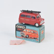 Corgi toys 405m Bedford Fire Tender Virtually Mint/Boxed (Dark red)