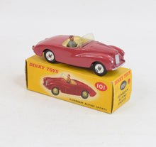 Dinky toy 101 Sunbeam Alpine Virtually Mint/Nice box