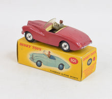 Dinky toy 101 Sunbeam Alpine Virtually Mint/Nice box