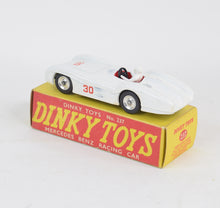 Dinky toys 237 Mercedes Benz Virtually Mint/Nice box (white driver)