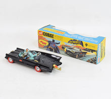 Corgi toys 267 Red Tyre Batmobile Virtually Mint/Boxed
