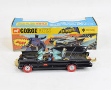 Corgi toys 267 Red Tyre Batmobile Virtually Mint/Boxed