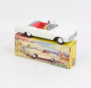 Dinky toy 115 Plymouth Fury Sports Virtually Mint/Boxed (Rare picture box)
