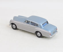 Spot-on 102 Bentley Virtually Mint (blue interior)