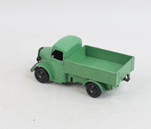 Dinky toys 25w Bedford Truck Near mint