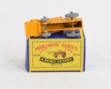 Matchbox Lesney 24 front loader Virtually Mint/Nice box