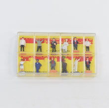 Dinky Toys 054 Railway station personnel -  Mint/Boxed