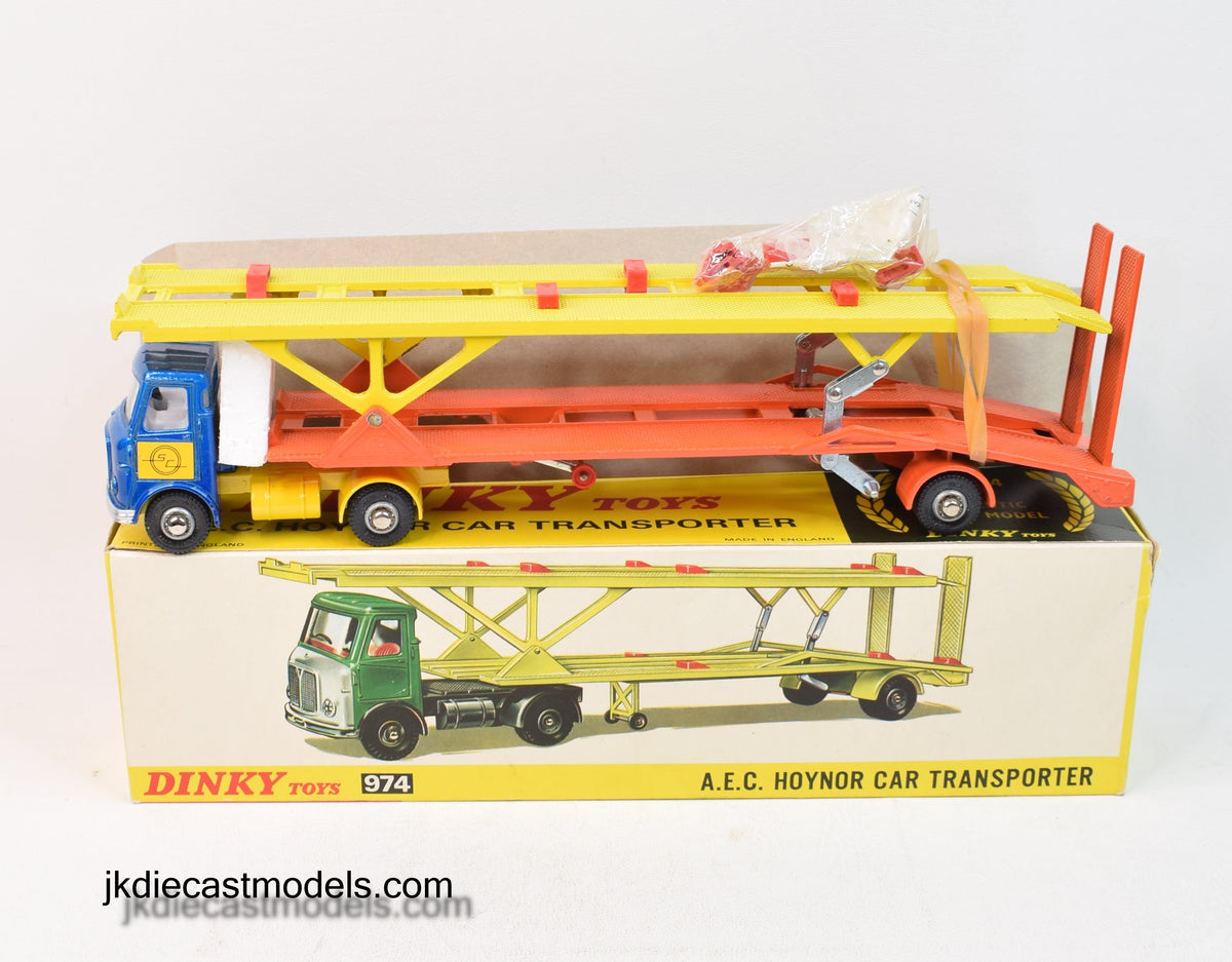 Dinky toy 974 A.E.C Hoyner Virtually Mint/Boxed