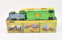 Corgi toy 1104 Bedford Horse Transporter 'Newmarket' Virtually Mint/Nice box