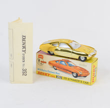 Dinky toys 352 Ed Straker’s Virtually Mint/Nice box (Unley)