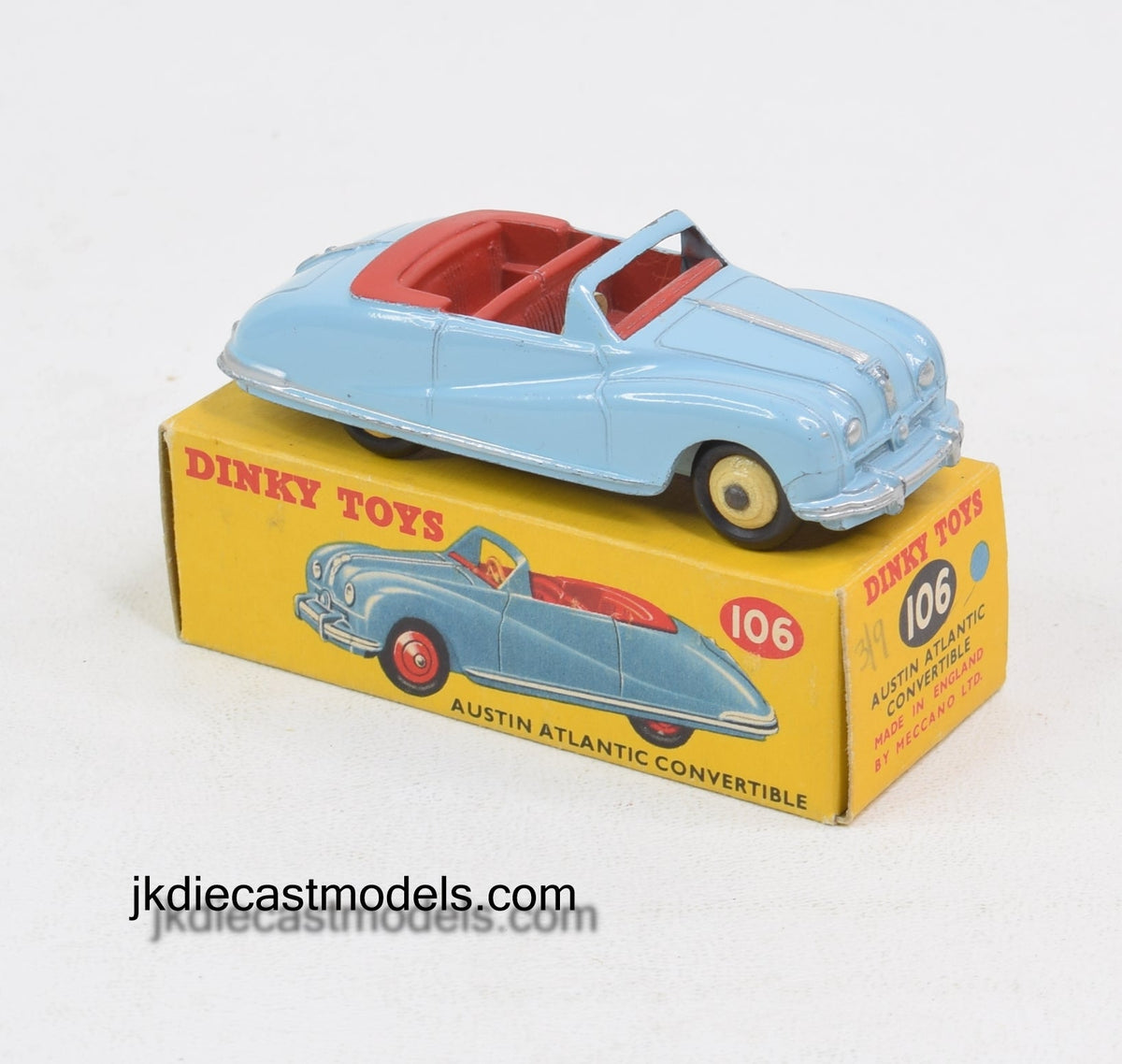 Dinky Toys 106 Austin Atlantic Virtually Mint/Nice box (cream hubs)