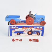 Moko Lesney Tractor & Trailer gift set - Virtually Mint/Nice box