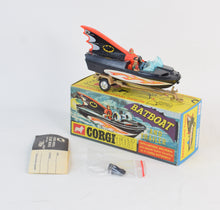 Corgi toys 107 Batboat 1st issue Virtually Mint/Nice box (Shaped hubs) (Unley)