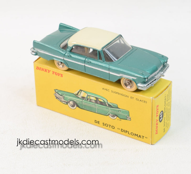 Dinky Toys France. De Soto Diplomat. Ref 545. AAA. Boîte CCC
