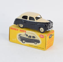 Dinky Toys 161 Austin Somerset Virtually Mint/Nice box (Late issue)