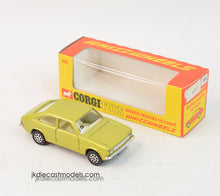 Corgi toys 306 Morris Marina Virtually Mint/Nice box