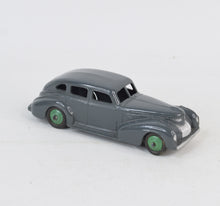 Dinky Toys 39e Chrysler Royal Sedan Virtually Mint