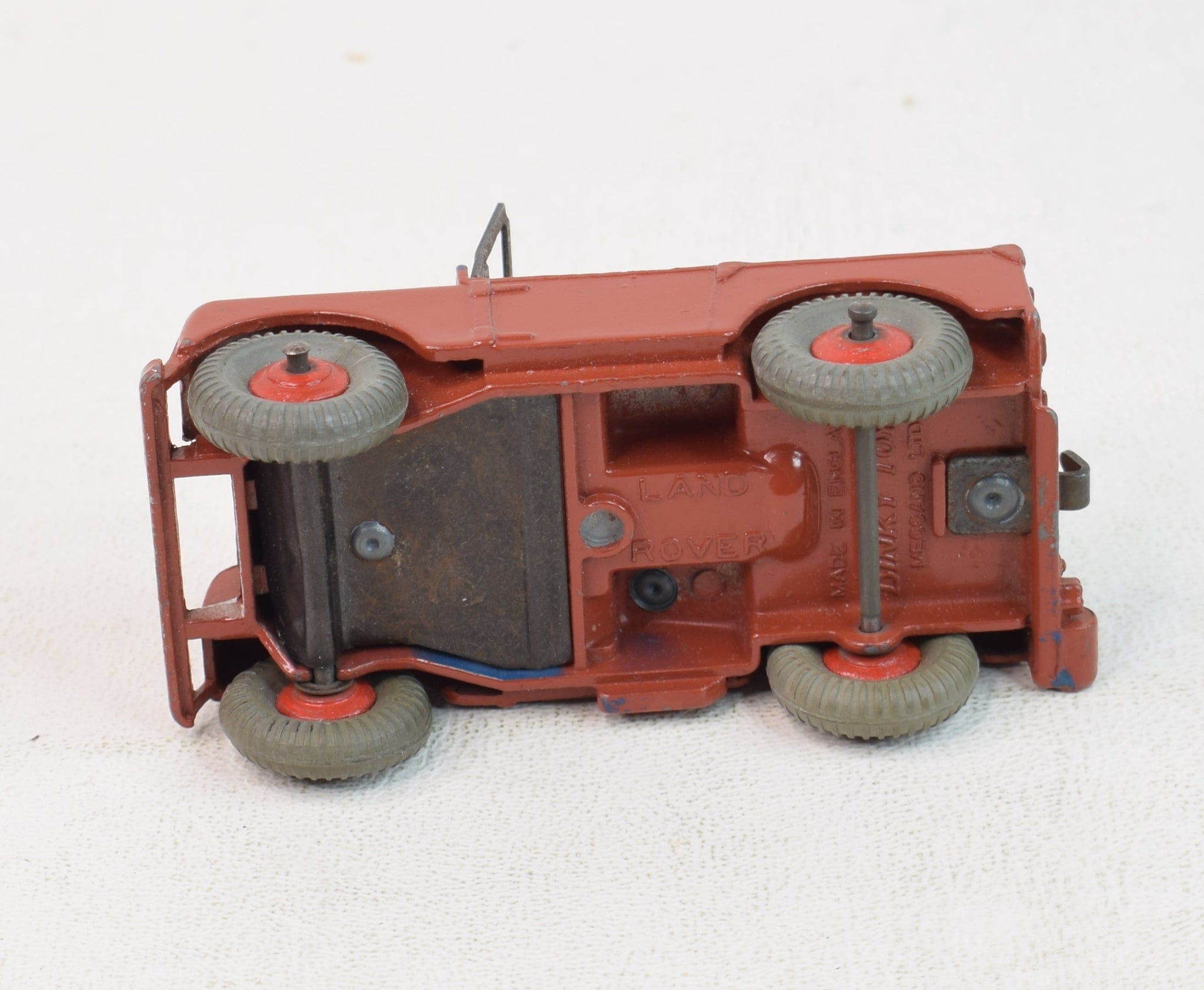 Dinky Toys 27d Land-Rover Virtually Mint (Chocolate) – JK DIE-CAST MODELS