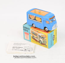 Corgi toys 471 Smith's-Karrier Mobile Canteen Virtually Mint/Boxed 'Blue & Yellow' Collection