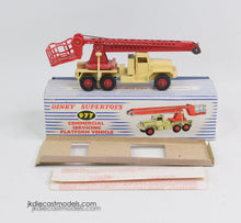 Dinky toys 977 Commercial Service Platform Virtually Mint/Boxed
