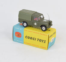 Corgi Toys 500 U.S Army Land-Rover Weapons carrier Virtually Mint/Nice box (Red interior)