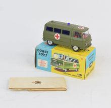 Corgi toys 354 Military Commer Ambulance Virtually Mint/Boxed