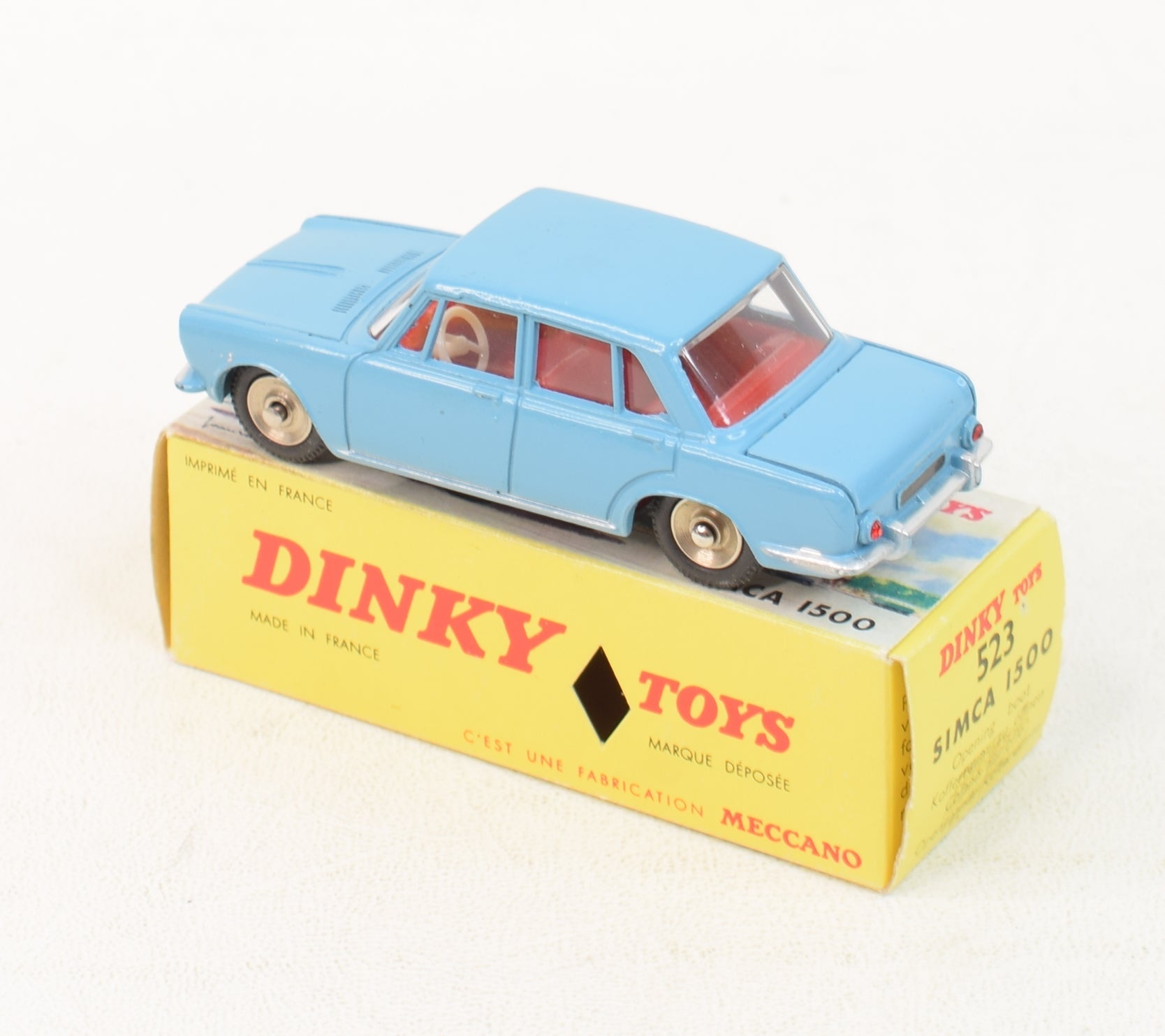 Dinky Toys boîte repro 523 simca 1500 Dinky Toys boîte repro 523 simca 1500