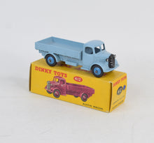 Dinky toys 412 Austin Wagon Virtually Mint/Nice box
