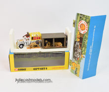 Corgi toys Gift set 8 Lions of Longleat Virtually Mint/Lovely box