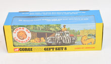 Corgi toys Gift set 8 Lions of Longleat Virtually Mint/Lovely box