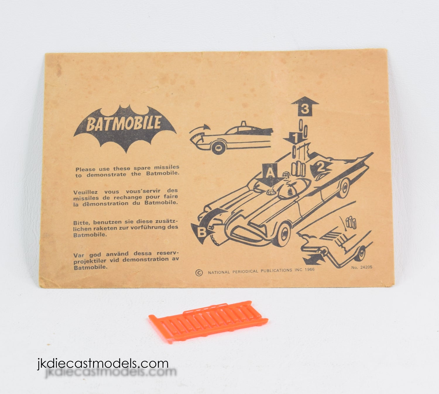 Corgi toy 267 Batmobile Retailer pack of spare missiles 'The Winchester Collection'