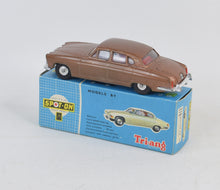 Spot-on 218 Jaguar MK.10 Virtually Mint/Nice box (Annandale)