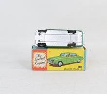 Corgi toys 238 Mark X Jaguar Virtually Mint/Nice box