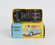 Corgi Toys 422 Bedford Van 'Corgi Toys' Very Near Mint /Boxed