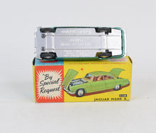 Corgi toys 238 Mark X Jaguar Virtually Mint/Nice box