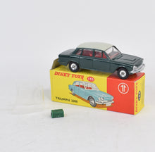 Dinky toys 135 Triumph 2000 Promotional Virtually Mint/Nice box (Conifer green & cactus)