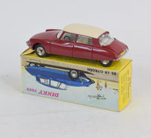 French Dinky 530 DS 19 Citroen Virtually Mint/Nice box (MR)