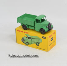 Dinky toys 411 Bedford Truck Virtually Mint/Lovely box (Black hubs)