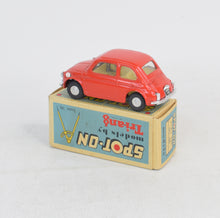 Spot-on 185 Fiat 500 Virtually Mint/Nice box (MR)