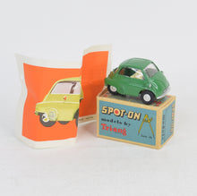Spot-on 118 BMW Isetta Virtually Mint/Nice box (MR)