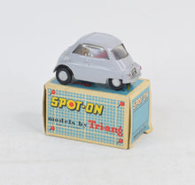 Spot-on 118 BMW Isetta Virtually Mint/Nice box (MR)