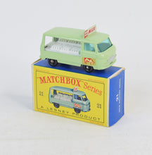 Matchbox Lesney 21 Milk delivery truck Virtually Mint/Nice box