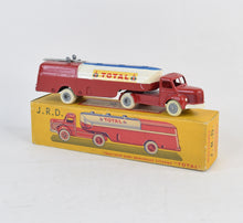 J.R.D 121 - TOTAL tanker- Very Near Mint/Boxed (Carlton)